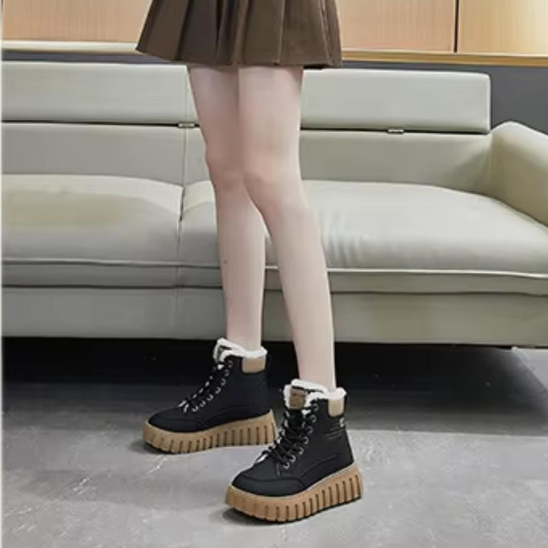Elisa - Comfort and Waterproof Protection Guaranteed