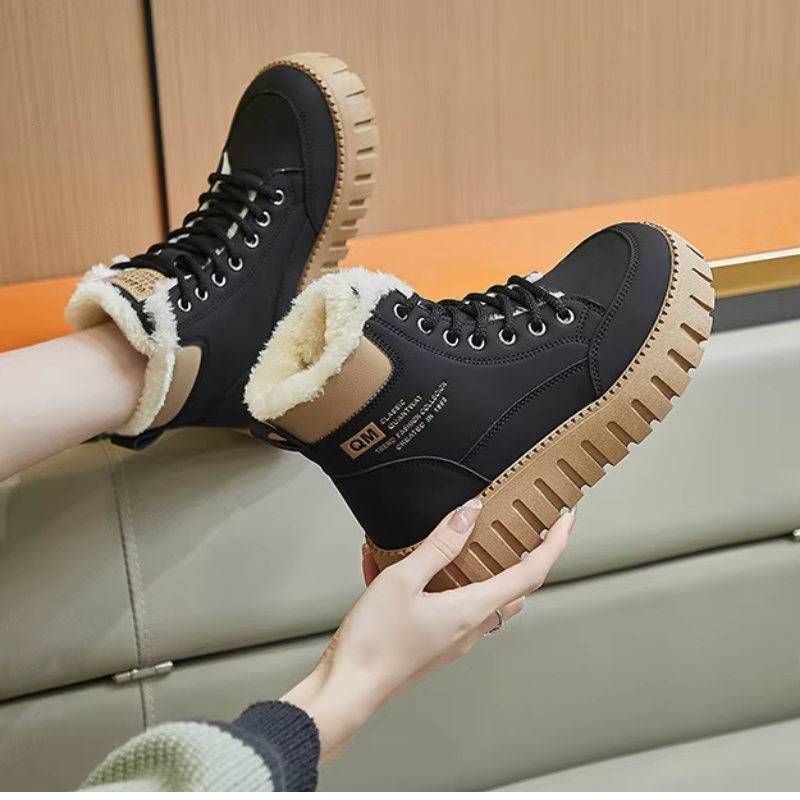 Elisa - Comfort and Waterproof Protection Guaranteed