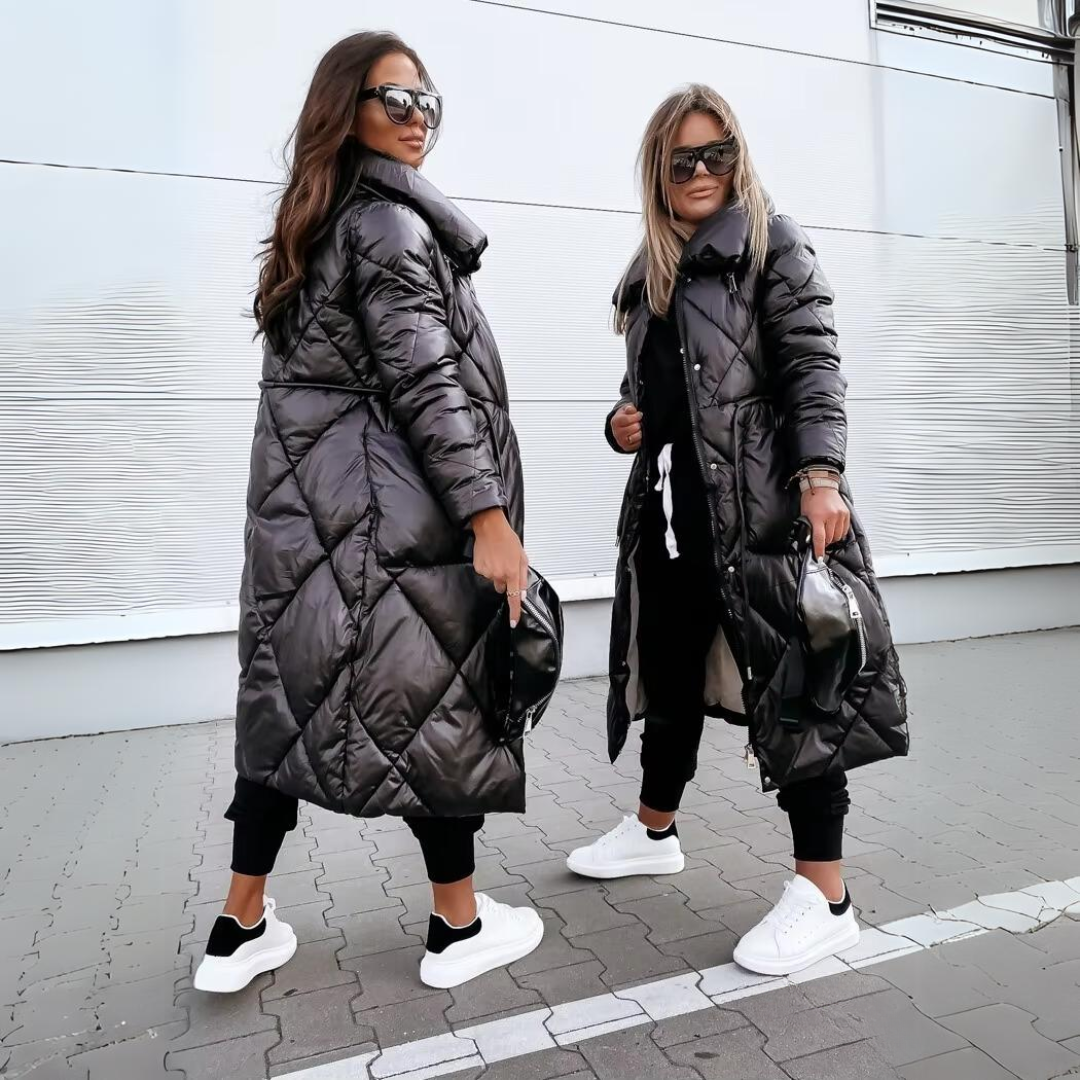 Elora™ - Warm coat for colder days!