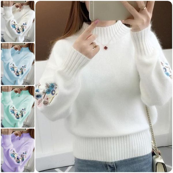 Andrée™ - Thick Flower Embroidered Sweater