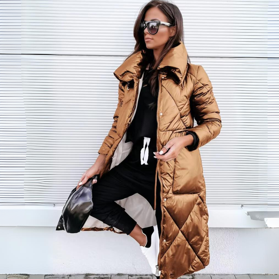 Elora™ - Warm coat for colder days!