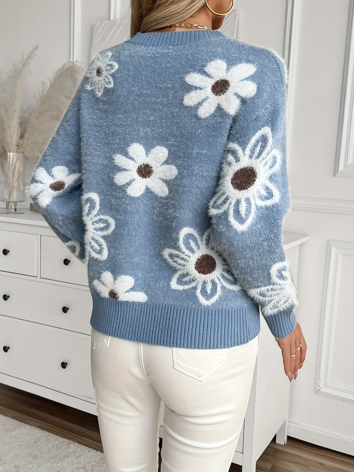 Madeleine™ - Women's Floral Sweater