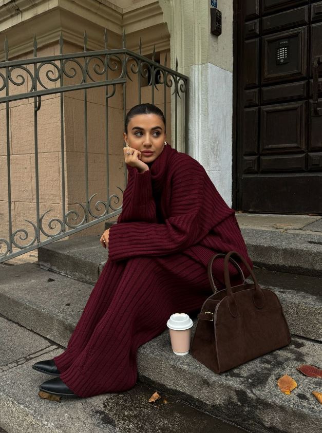 Jeannie™ - Burgundy set with sweater and wide leg pants