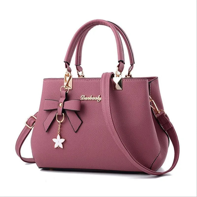 Honorine™ - Elegant and practical leather handbag