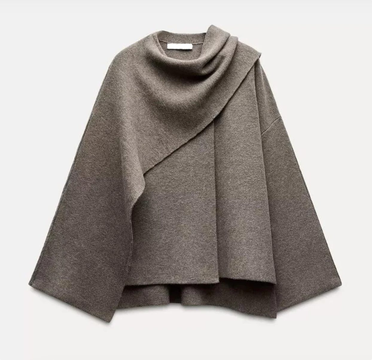 Lizzy™ - Elegant Winter Cape