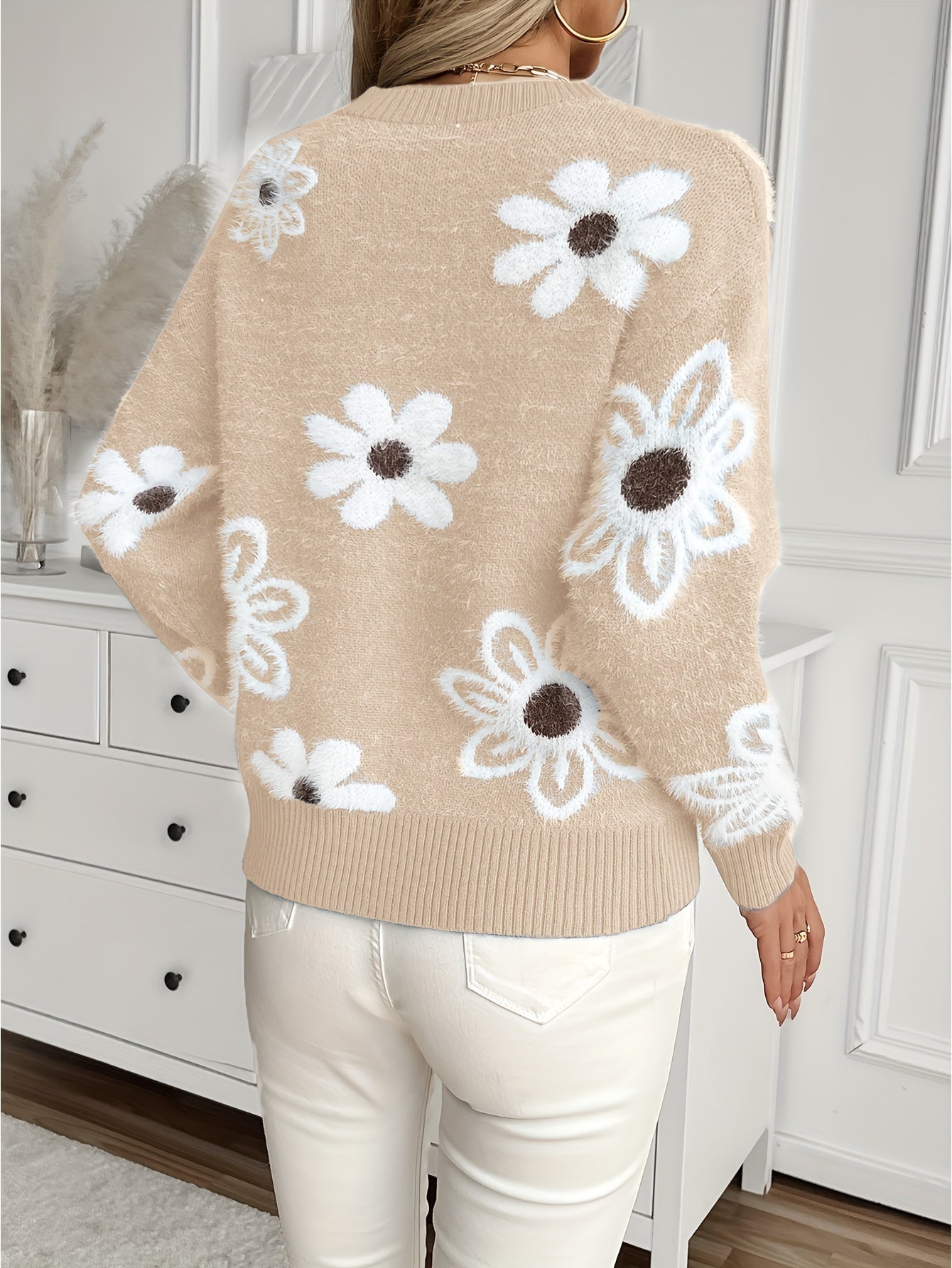 Madeleine™ - Women's Floral Sweater
