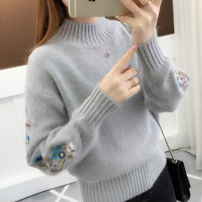 Andrée™ - Thick Flower Embroidered Sweater