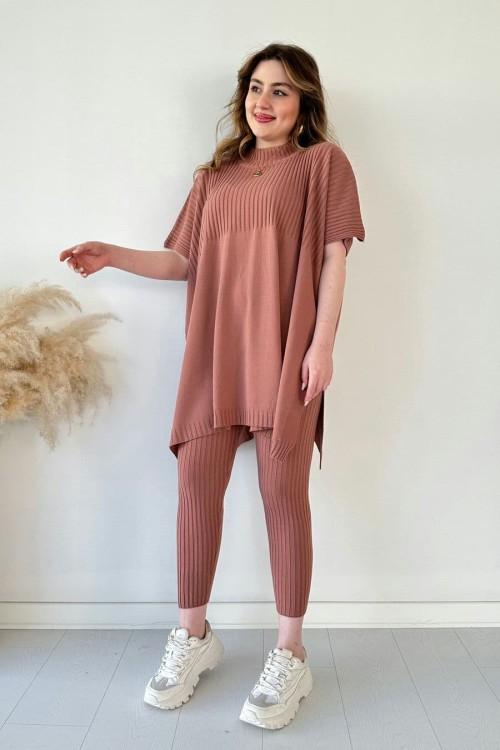 Fernande™ - Elegant and Comfortable Women's Knitwear Set 2024