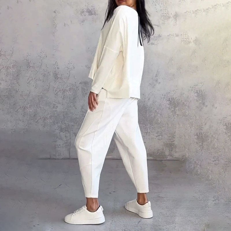 Ophélie™ - Long Sleeves with Round Neck & Pants 2 Piece Set
