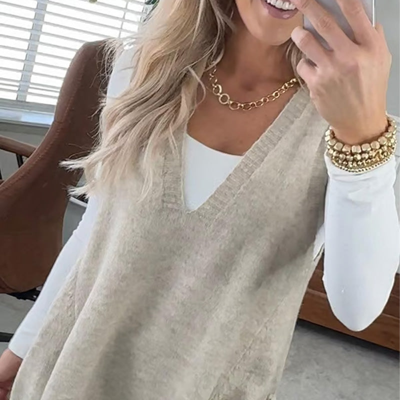 Carole™ - Sleeveless Knit Vest with Pockets and V-Neck
