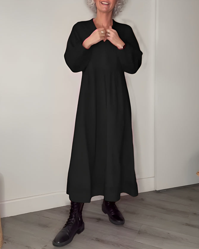 Amanda™ - The slimming maxi dress with V-neckline