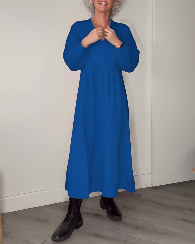 Amanda™ - The slimming maxi dress with V-neckline