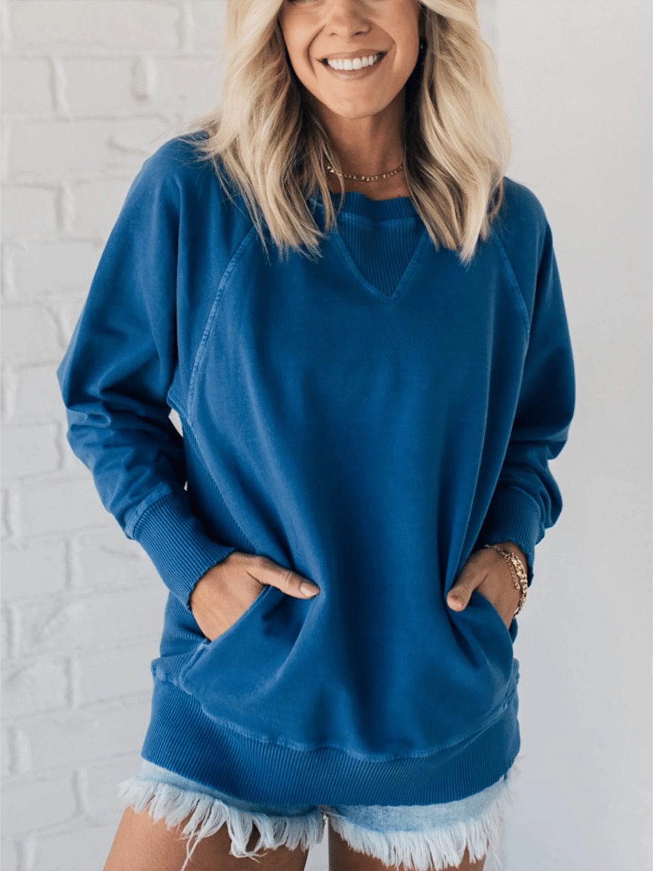 Michele™ - Women's Chic Ribbed Pocket Sweater