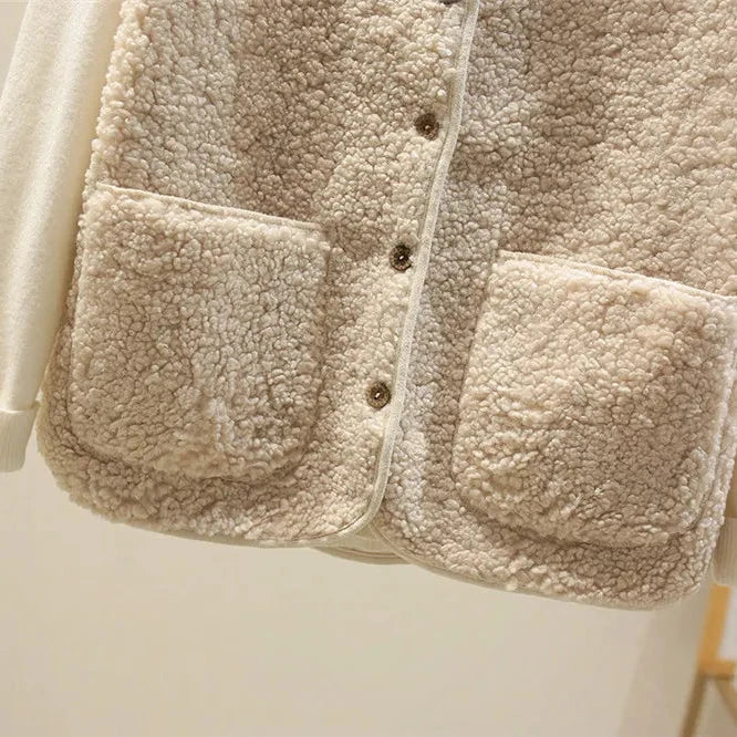 Avriel™ - Women's Lambswool Sleeveless Coat