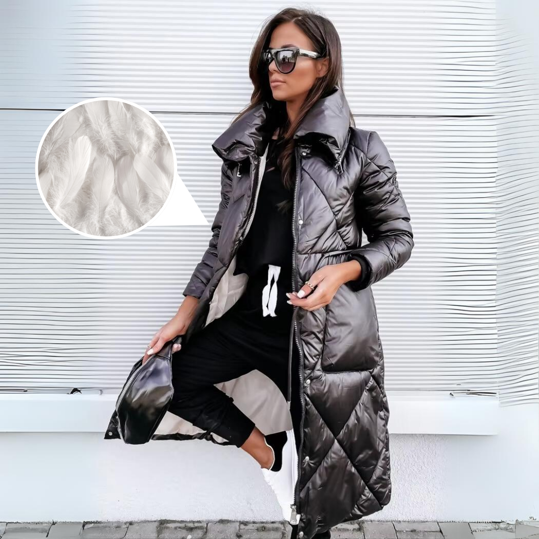 Elora™ - Warm coat for colder days!
