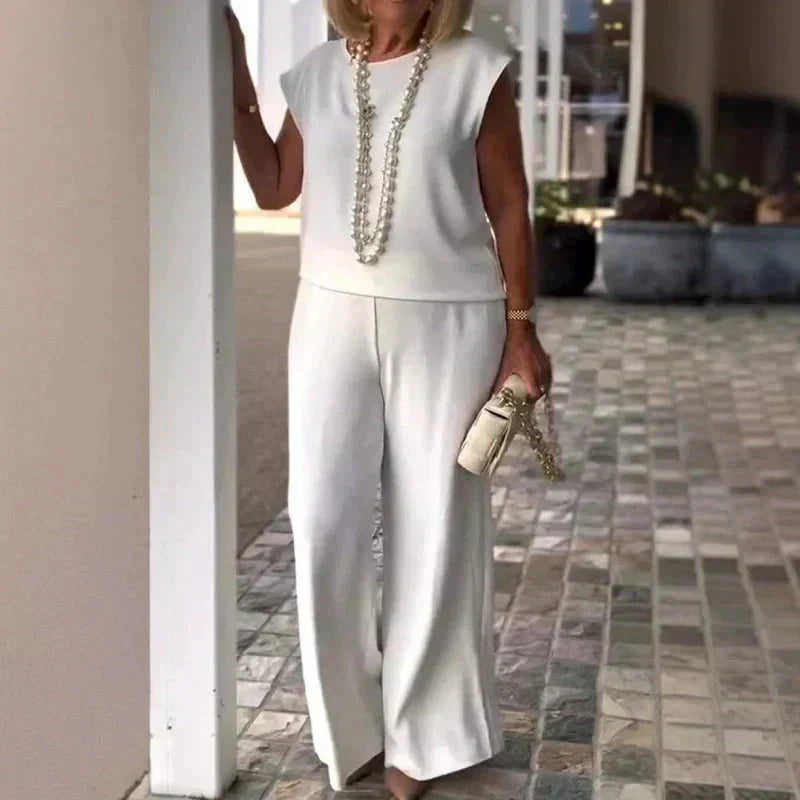 Anissa™ - Women's Sleeveless Top and Crew Neck Pants 