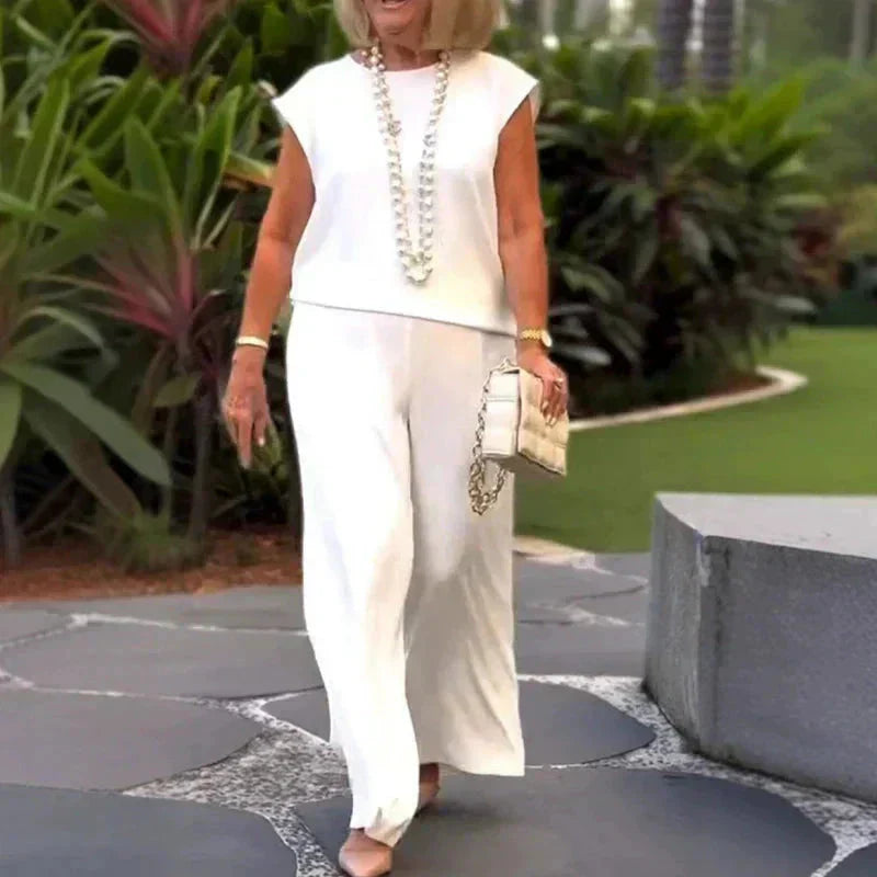 Anissa™ - Women's Sleeveless Top and Crew Neck Pants 